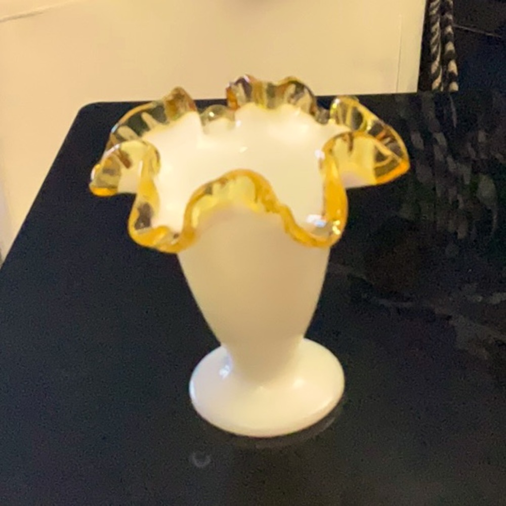 Vintage Fenton Amber/Gold Crest Milk Glass Ruffled Edge Vase 7" Tall 4.5" At Top
